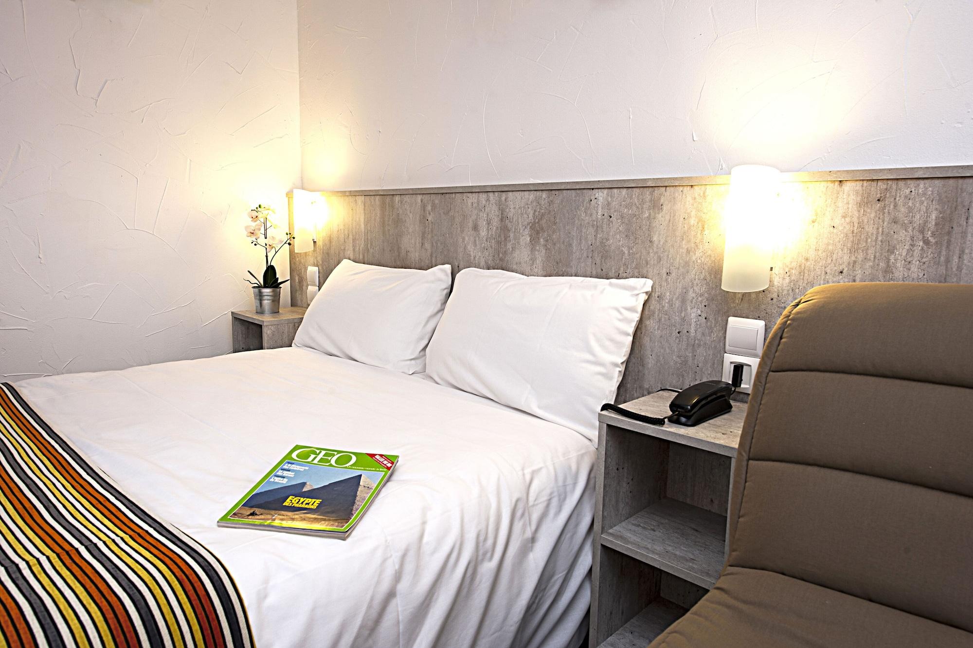 Hotel Brit Bosquet Cité 3*