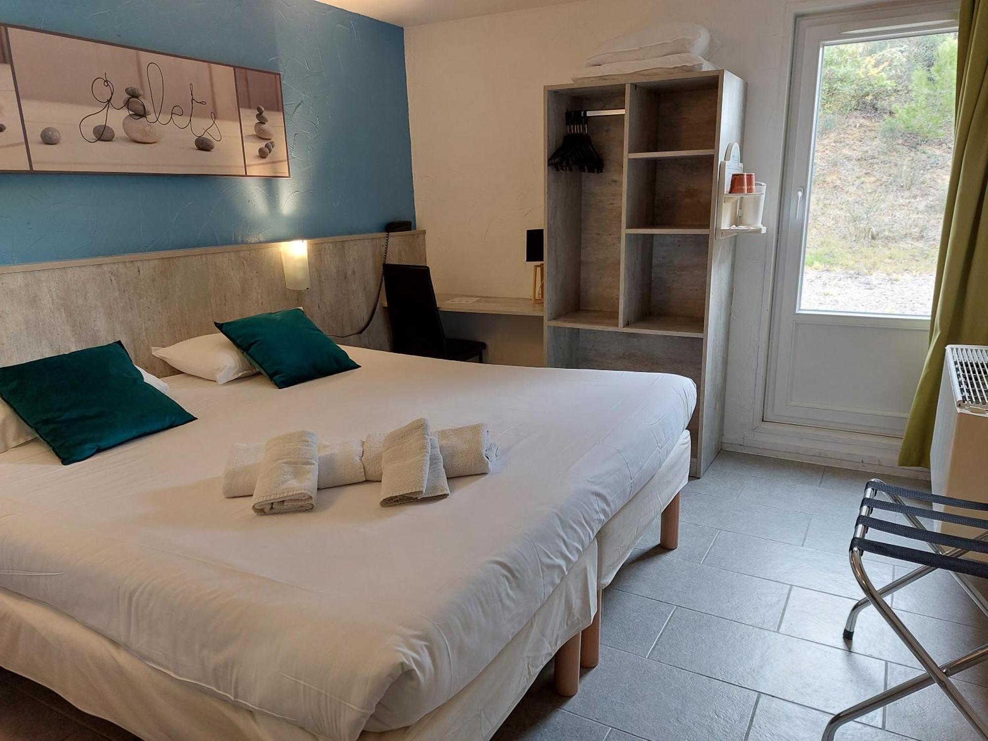 Brit Bosquet Cité 3*