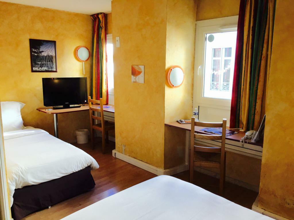 Hotel Brit Bosquet Cité 3*